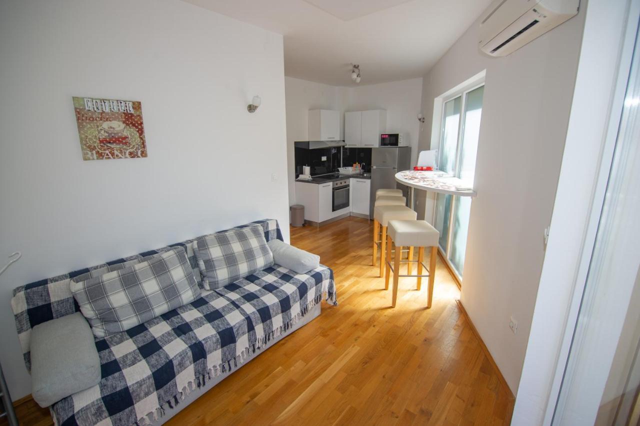 מאלינסקה Apartment Davor מראה חיצוני תמונה