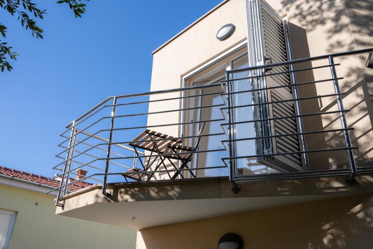 מאלינסקה Apartment Davor מראה חיצוני תמונה